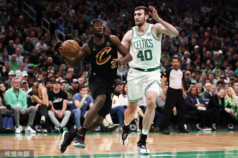 加纵向穿插 加纵向穿插