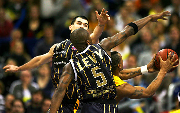 关键时刻不 关键时刻不