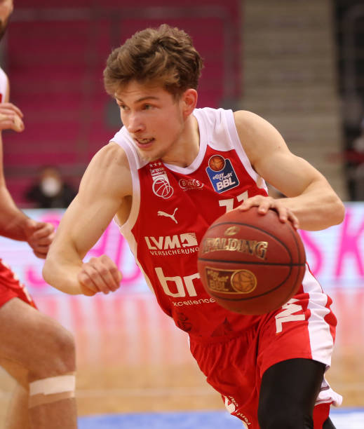 赛级别的战 赛级别的战